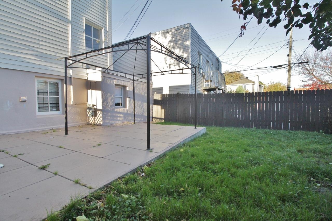 2-75 Vachon Avenue, Ottawa, ON, K1L 5S7 - 17