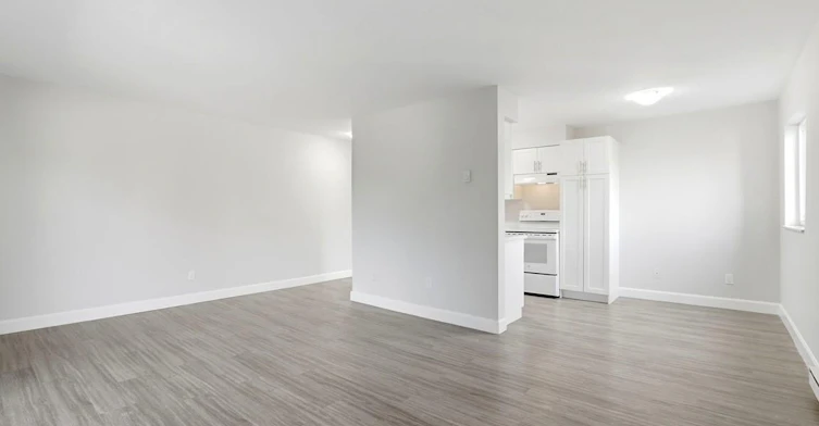 101-2255 University Avenue W, Windsor, ON, N9B 1E6 - 8