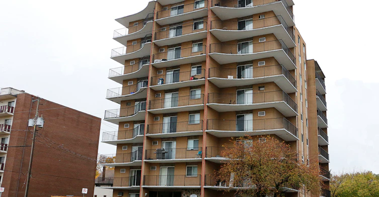 404-2255 University Avenue W, Windsor, ON, N9B 1E6