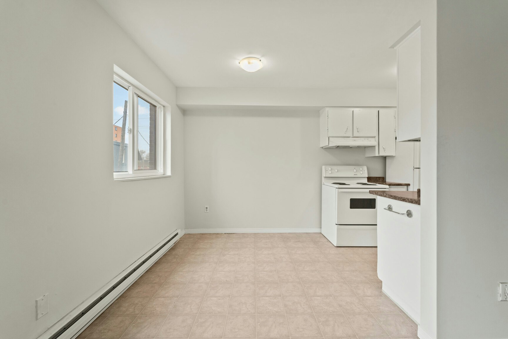 702-2255 University Avenue W, Windsor, ON, N9B 1E6 - 9