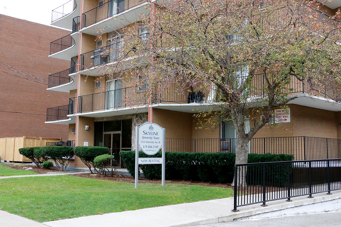 702-2255 University Avenue W, Windsor, ON, N9B 1E6 - 2