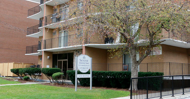 702-2255 University Avenue W, Windsor, ON, N9B 1E6 - 2