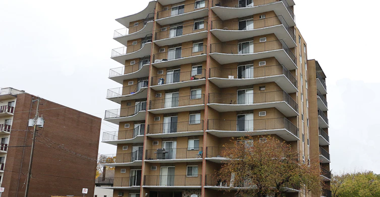 2255 University Avenue W, Windsor, ON, N9B 1E6