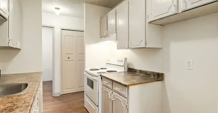 308-1023 3rd Avenue E, Brooks, AB, T1R 0S6 - 9