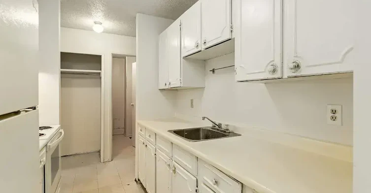 308-1023 3rd Avenue E, Brooks, AB, T1R 0S6 - 5