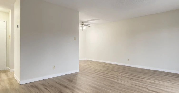 106-11530 124 Street NW, Edmonton, AB, T5M 0K6 - 10