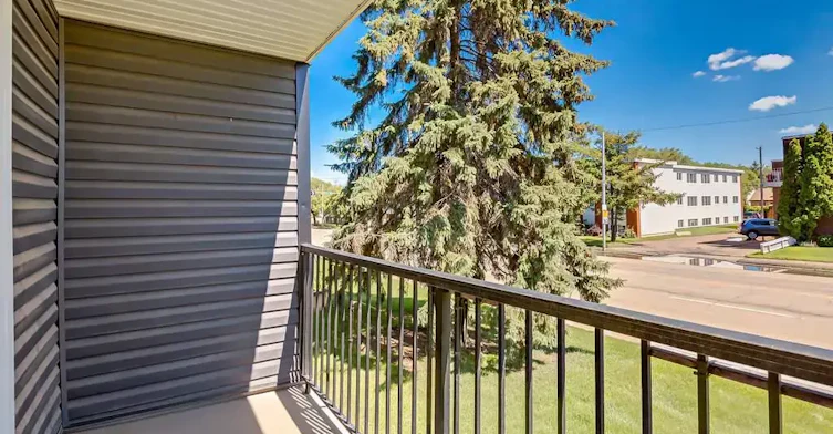 109-11530 124 Street NW, Edmonton, AB, T5M 0K6 - 16