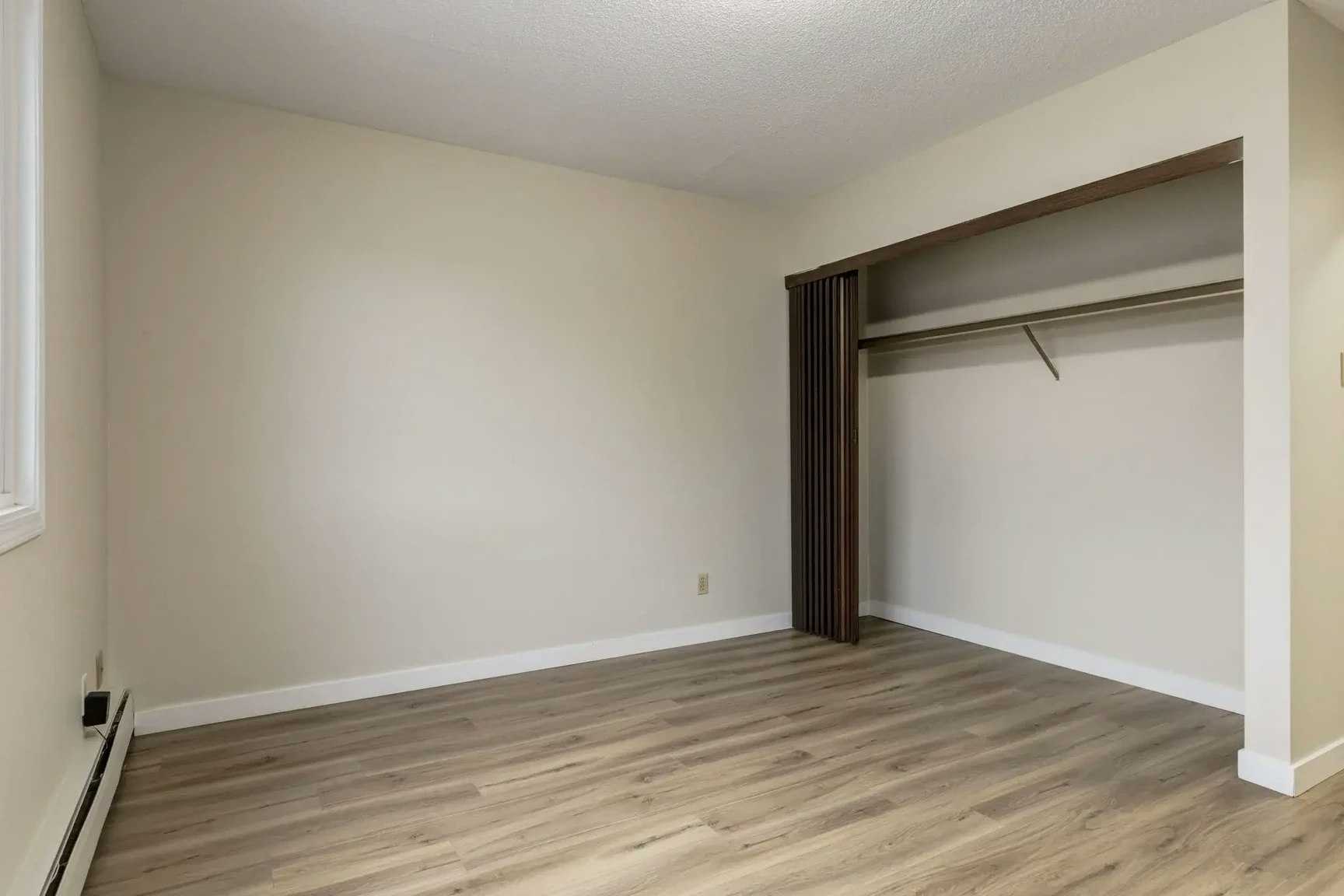 109-11530 124 Street NW, Edmonton, AB, T5M 0K6 - 14