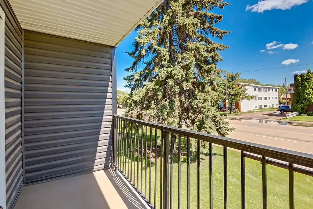 207-11530 124 Street NW, Edmonton, AB, T5M 0K6 - 16