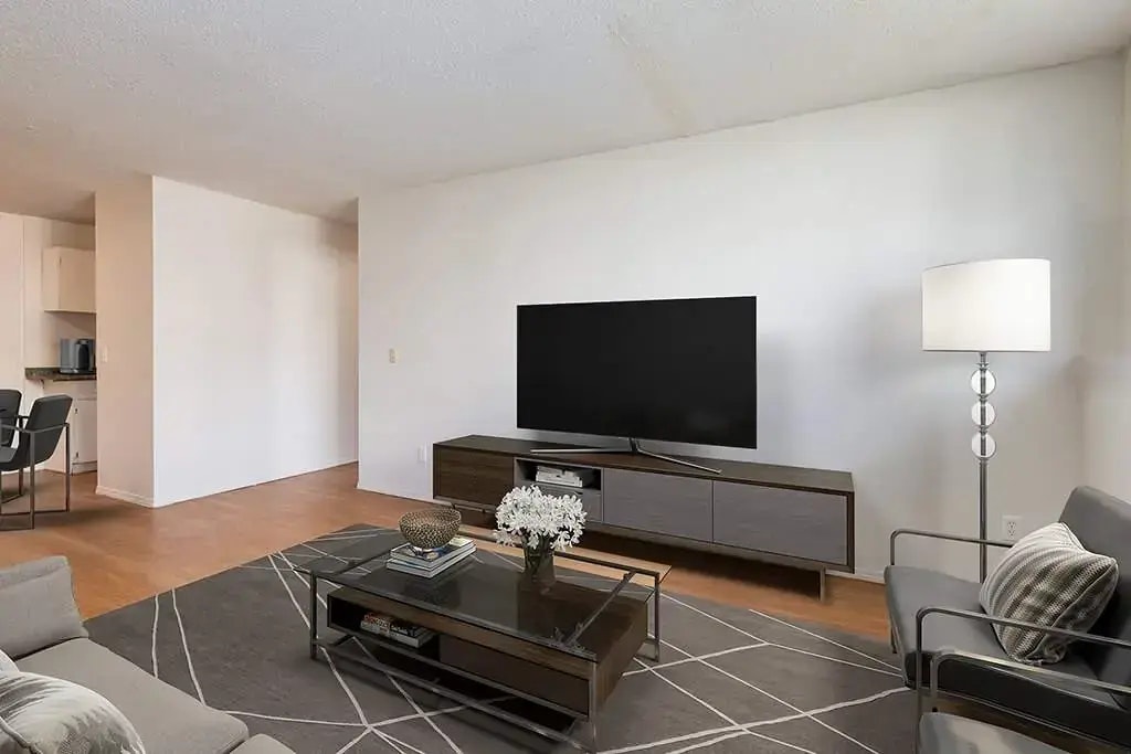 302-1027 3 Avenue E, Brooks, AB, T1R 0S6 - 5