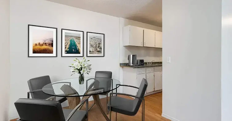 302-1027 3 Avenue E, Brooks, AB, T1R 0S6 - 2