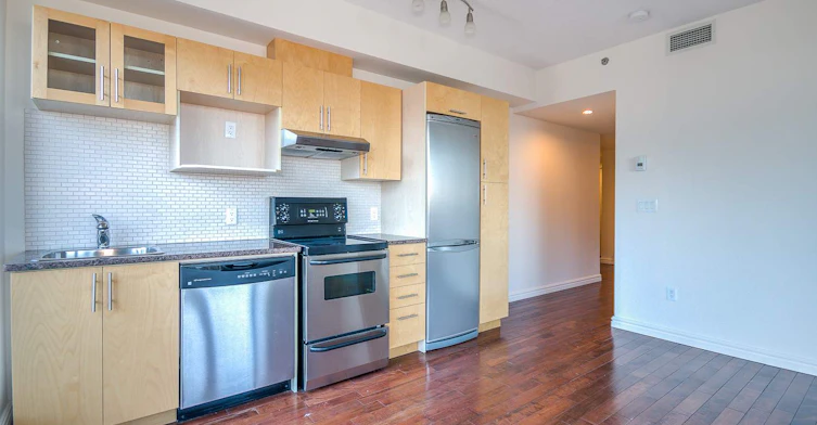 3105-400 Sherbrooke Ouest, Montréal, QC, H3A 0A9 - 10