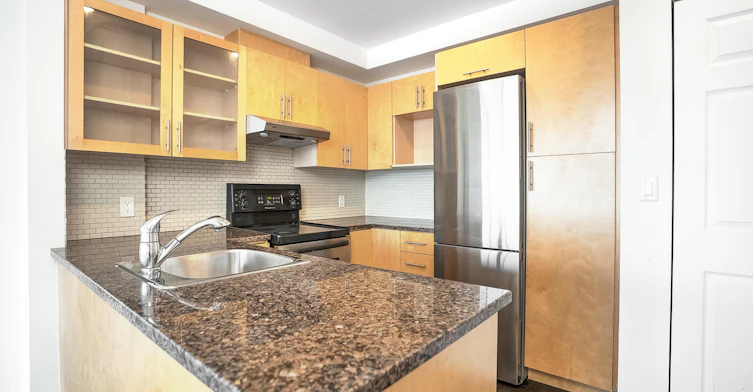 3105-400 Sherbrooke Ouest, Montréal, QC, H3A 0A9 - 3