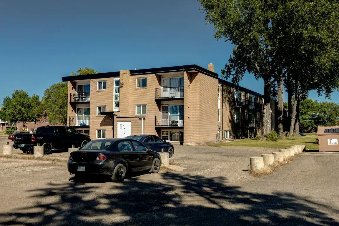 22-6 Allanbrooke Drive, Yorkton, SK, S3N 2J7 - 27