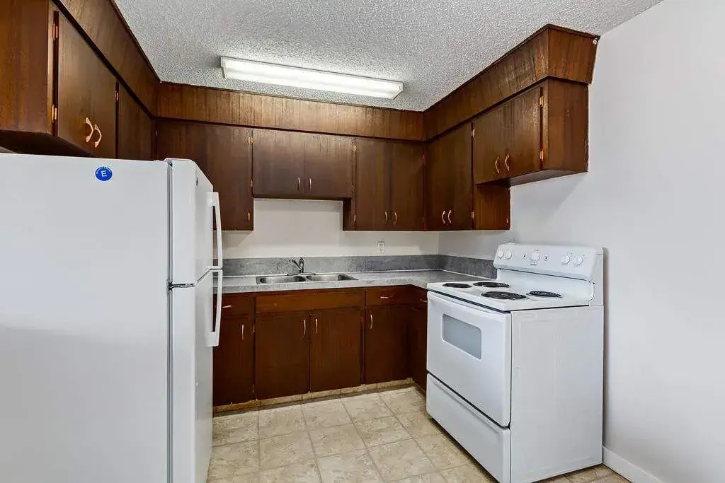 24-6 Allanbrooke Drive, Yorkton, SK, S3N 2J7 - 6