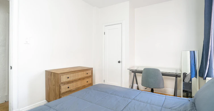 130 Prince Arthur West, Montréal, QC, H2X 2L2 - 3