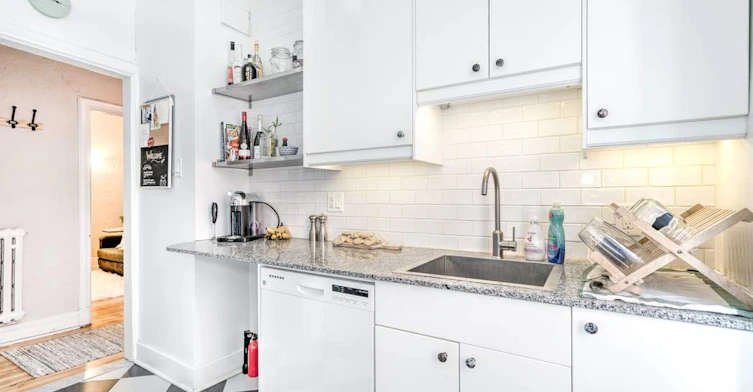 18-130 Prince Arthur West, Montréal, QC, H2X 2L2 - 3