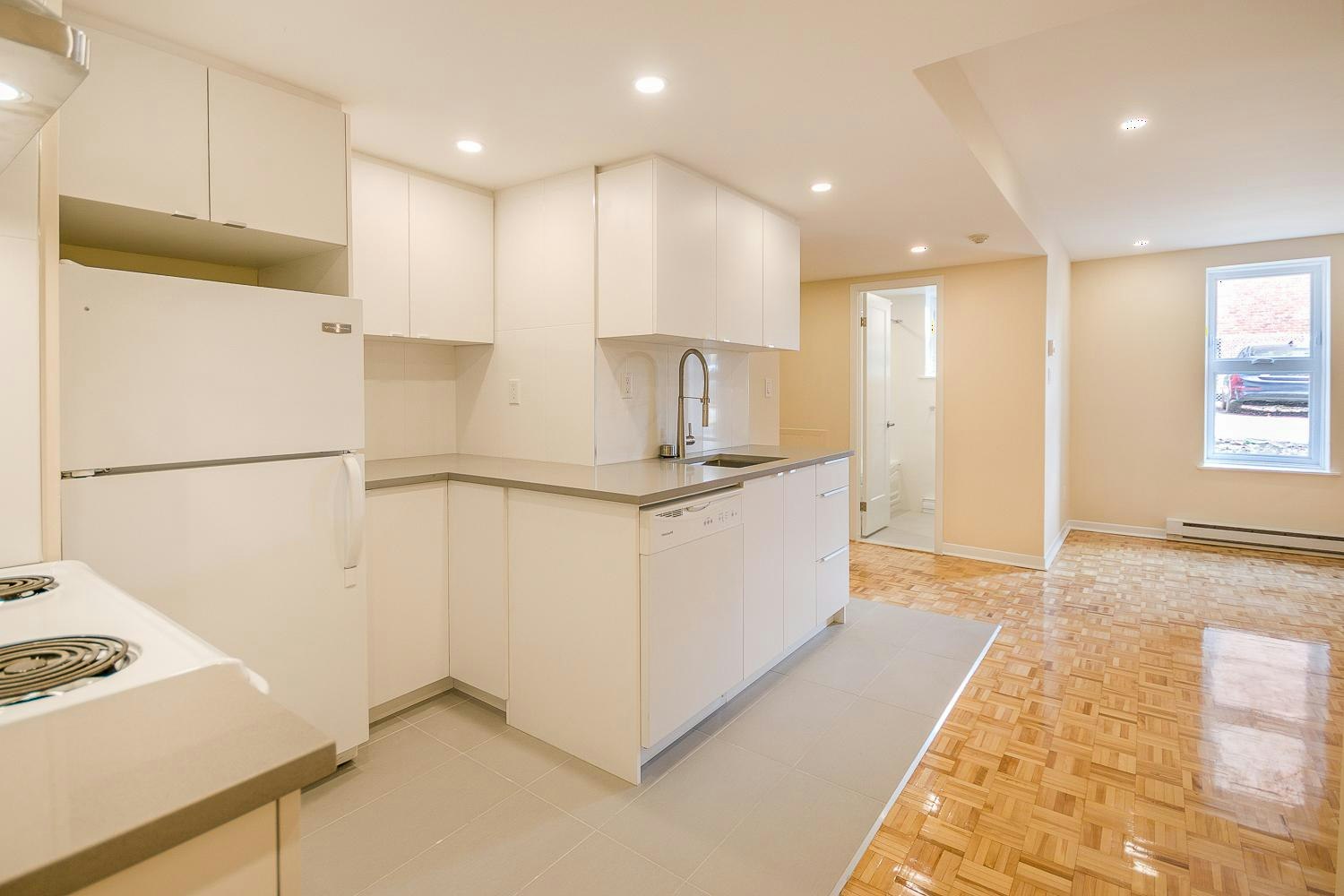 104-2235 Prud'homme Avenue, Montréal, QC, H4A 3H3 - 3