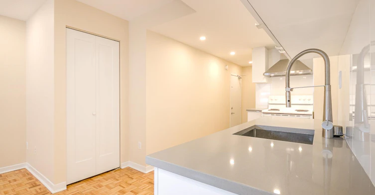 104-2235 Prud'homme Avenue, Montréal, QC, H4A 3H3 - 4
