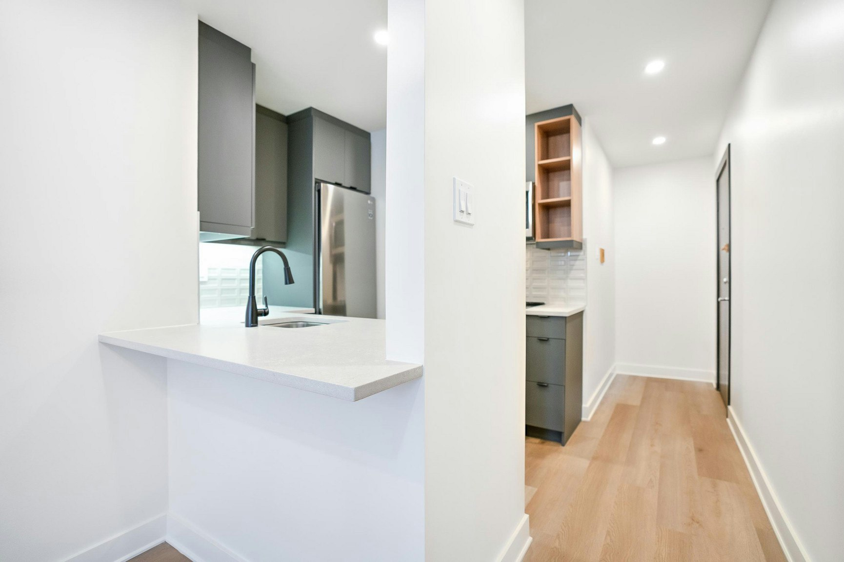 404-2235 Prud'homme Avenue, Montréal, QC, H4A 3H3 - 4