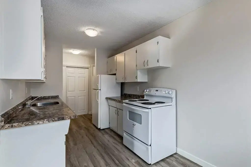 13-20 Summers Place, Saskatoon, SK, S7H 3W4 - 5