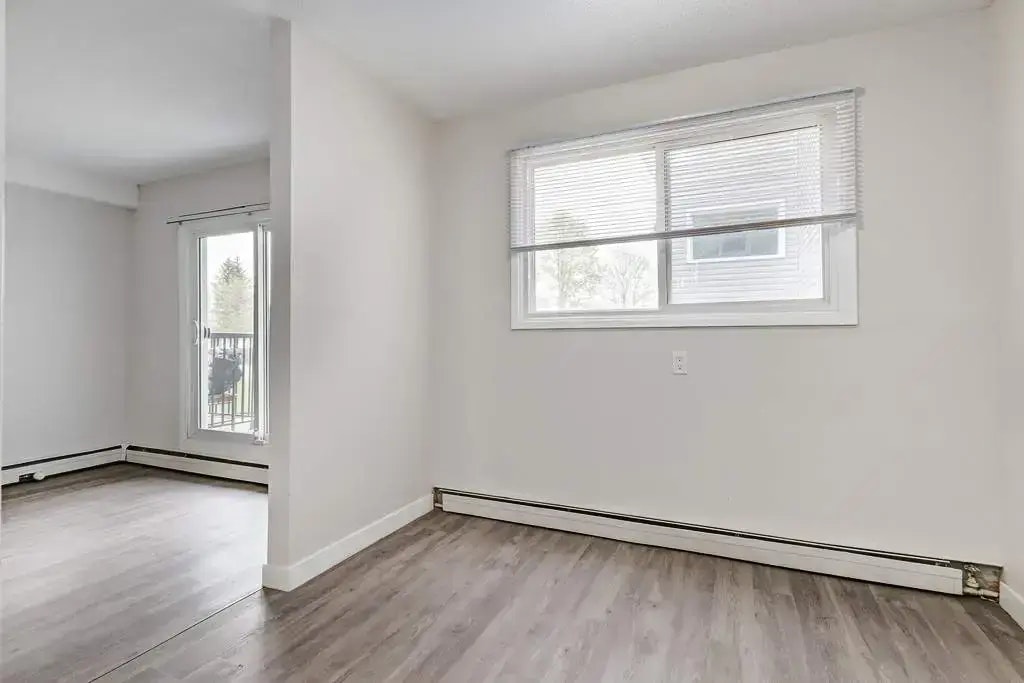 215-26 Maxwell Crescent, Saskatoon, SK, S7L 3Y3 - 15