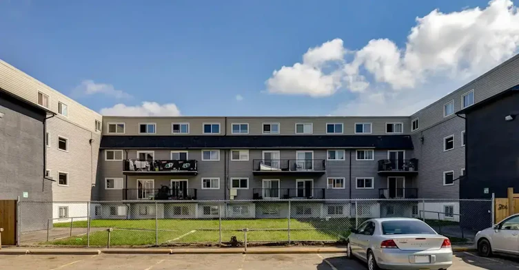 219-26 Maxwell Crescent, Saskatoon, SK, S7L 3Y3 - 27