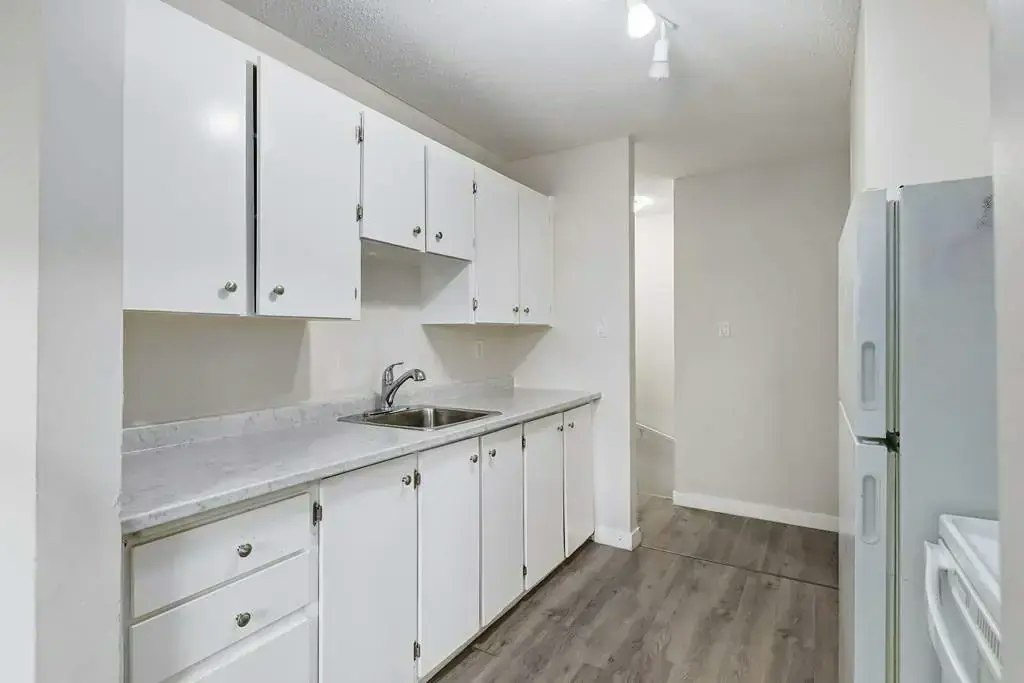 219-26 Maxwell Crescent, Saskatoon, SK, S7L 3Y3 - 17