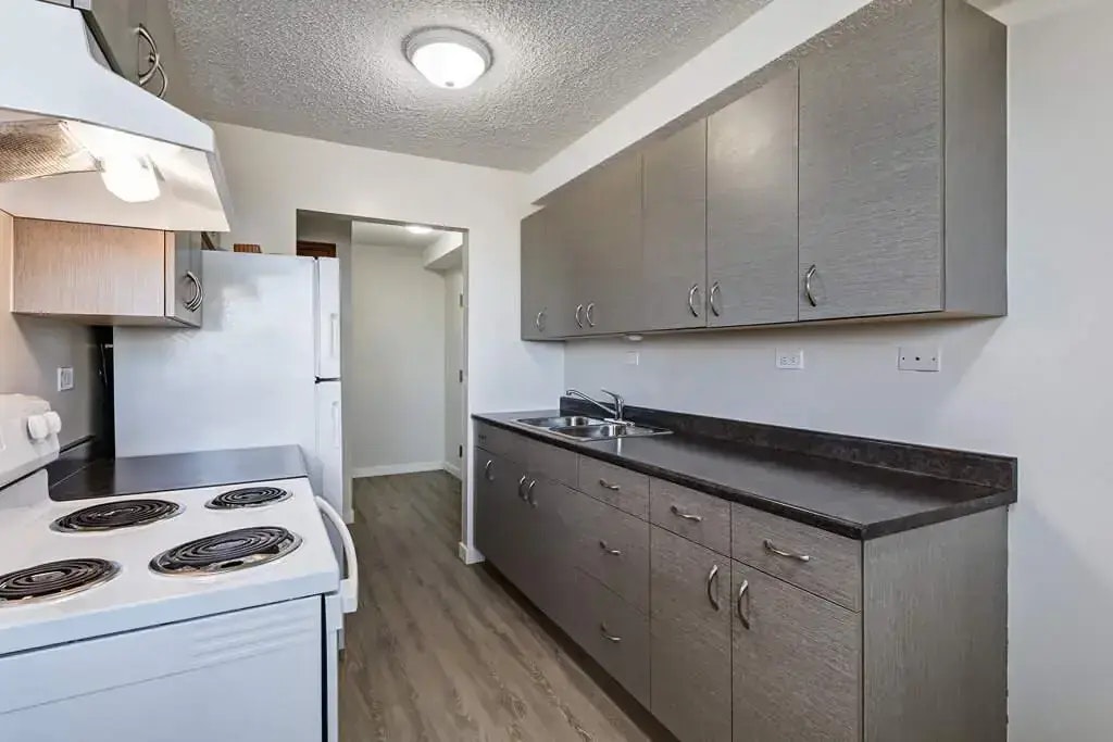 219-560 Robert Street E, Swift Current, SK, S9H 2A7 - 5