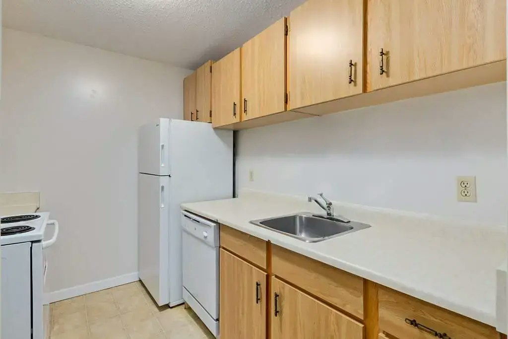 302-640 Robert Street E, Swift Current, SK, S9H 0N7 - 5
