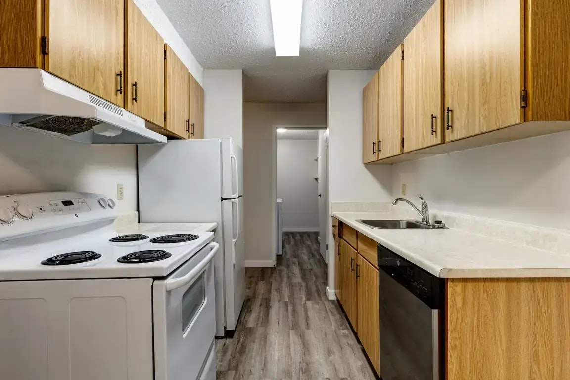 203-640 Robert Street E, Swift Current, SK, S9H 0N7 - 13