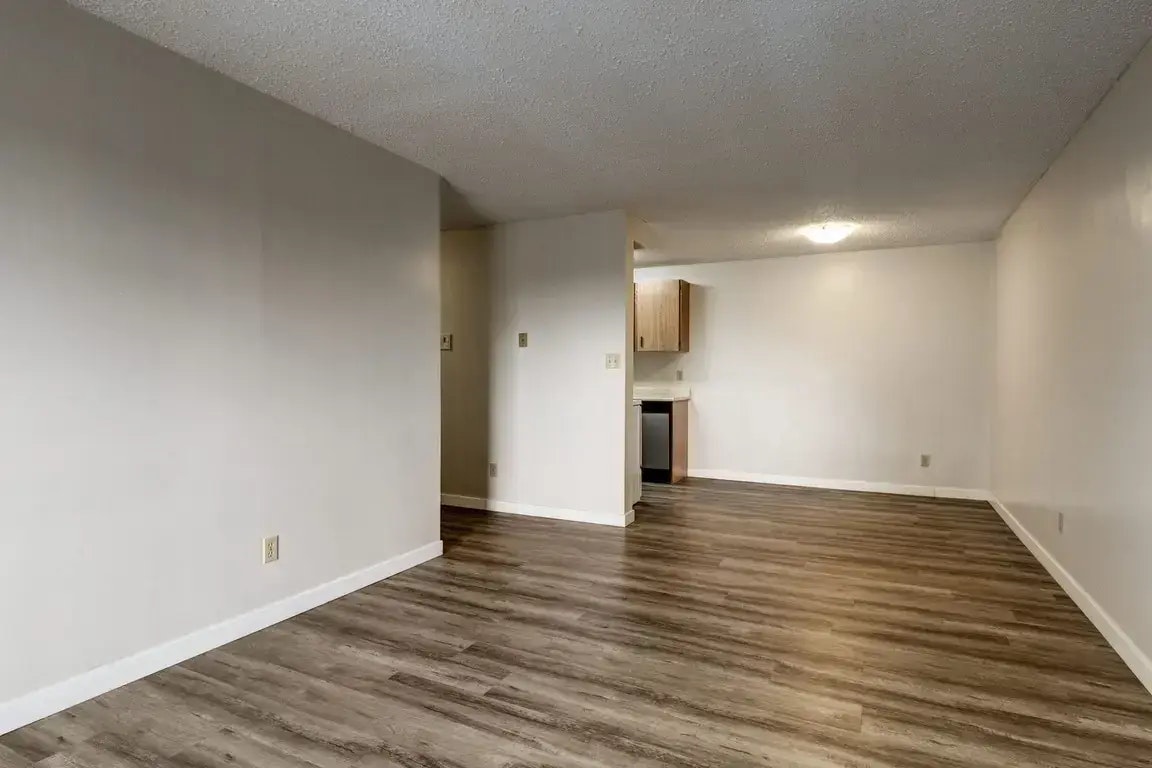 203-640 Robert Street E, Swift Current, SK, S9H 0N7 - 12