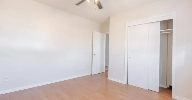 103-10637 105 Street NW, Edmonton, AB, T5H 2X1 - 25