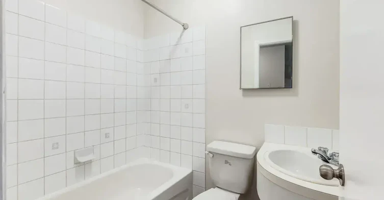 204-11008 83 Street NW, Edmonton, AB, T5H 1M3 - 17