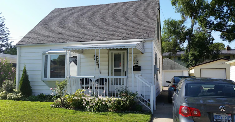 649 Cherry Drive, Sarnia, ON, N7T 4H8