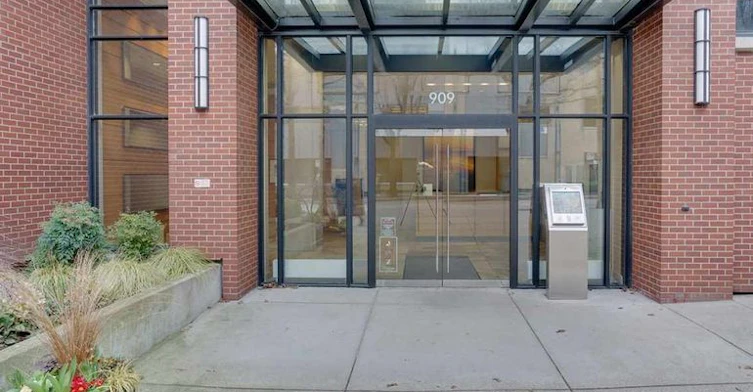 706-909 Mainland Street, Vancouver, BC, V6B 1S3 - 2