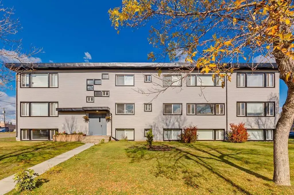 10-12948 118 Avenue NW, Edmonton, AB, T5L 2L4 - 15