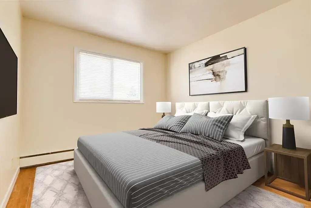 10-12948 118 Avenue NW, Edmonton, AB, T5L 2L4 - 3