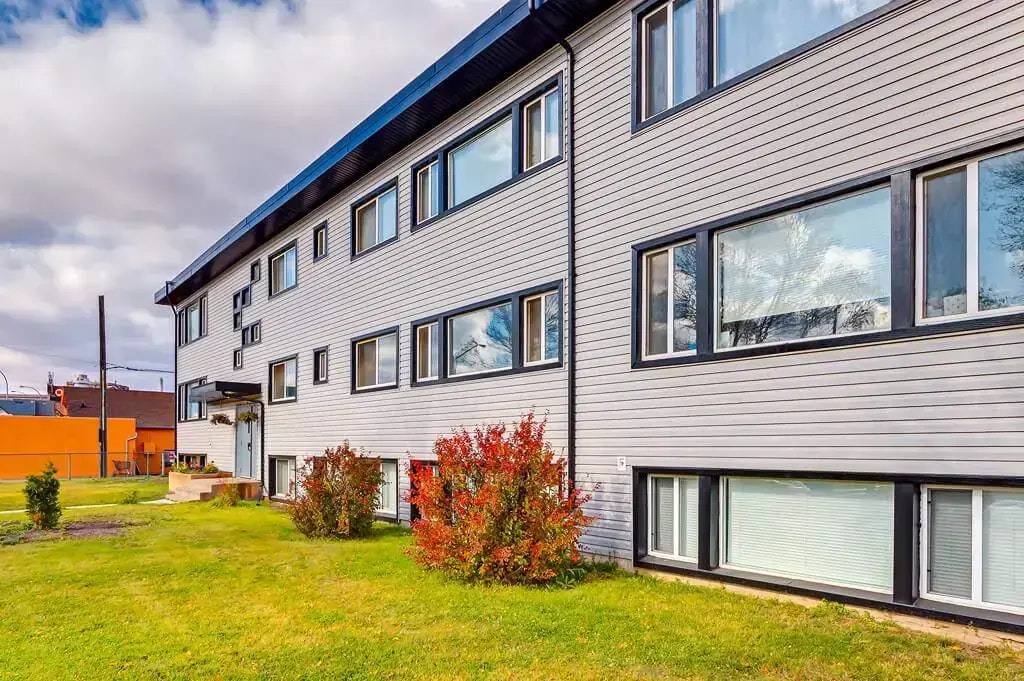 10-12948 118 Avenue NW, Edmonton, AB, T5L 2L4 - 17
