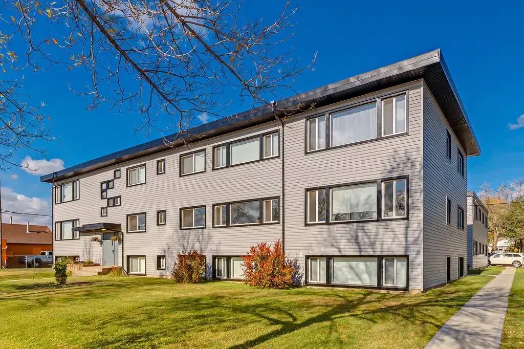 10-12948 118 Avenue NW, Edmonton, AB, T5L 2L4 - 14