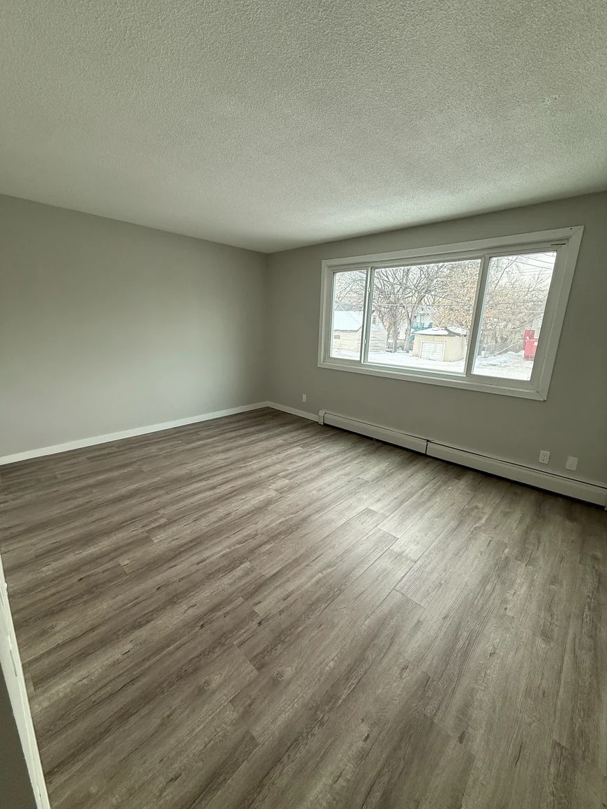 6-11832 88 Street, Edmonton, AB, T5B 3R8 - 58