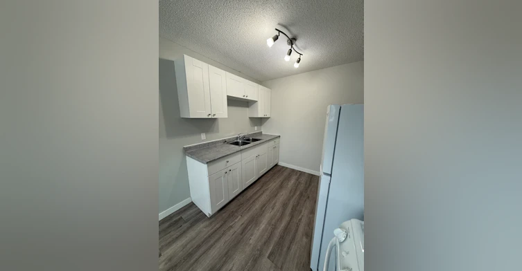 6-11832 88 Street, Edmonton, AB, T5B 3R8 - 61