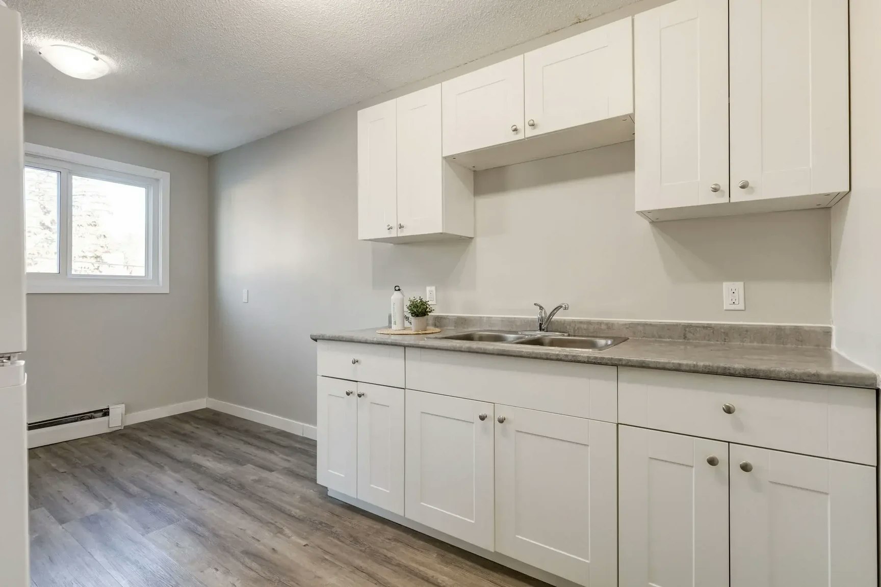 6-11832 88 Street, Edmonton, AB, T5B 3R8 - 6