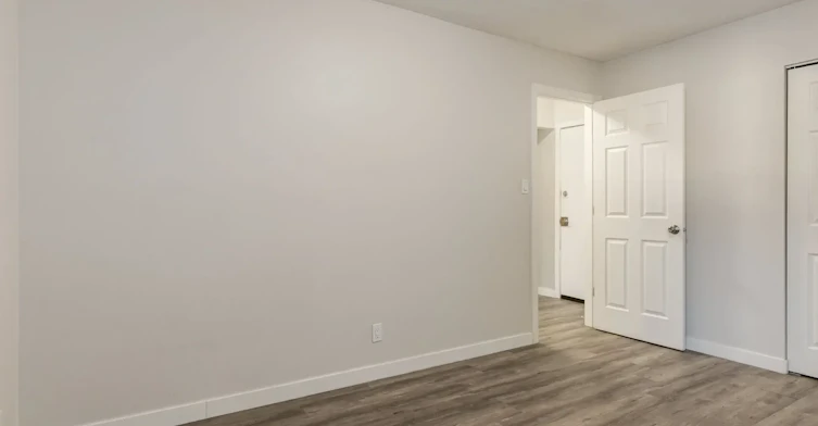 6-11832 88 Street, Edmonton, AB, T5B 3R8 - 9
