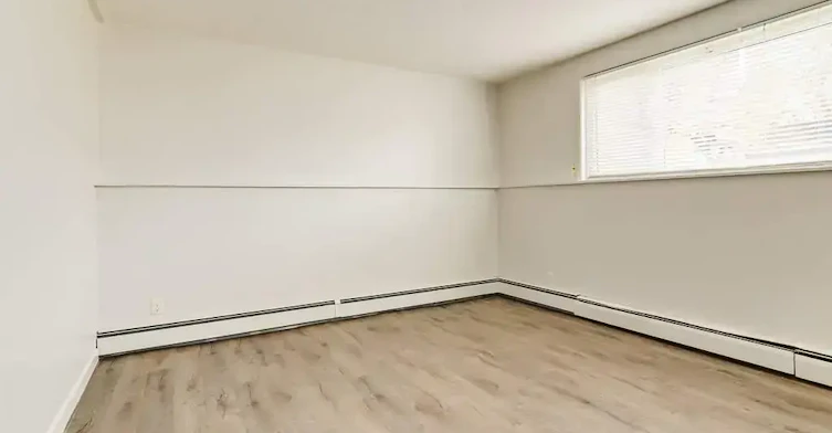 5-11832 88 Street, Edmonton, AB, T5B 3R8 - 51