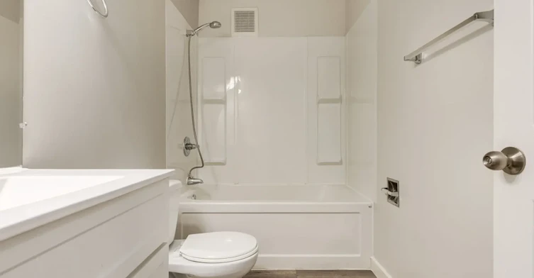 5-11832 88 Street, Edmonton, AB, T5B 3R8 - 12