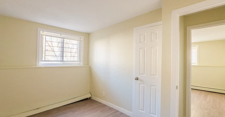 5-11832 88 Street, Edmonton, AB, T5B 3R8 - 30