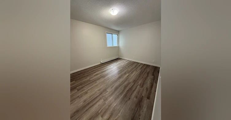 5-11832 88 Street, Edmonton, AB, T5B 3R8 - 63