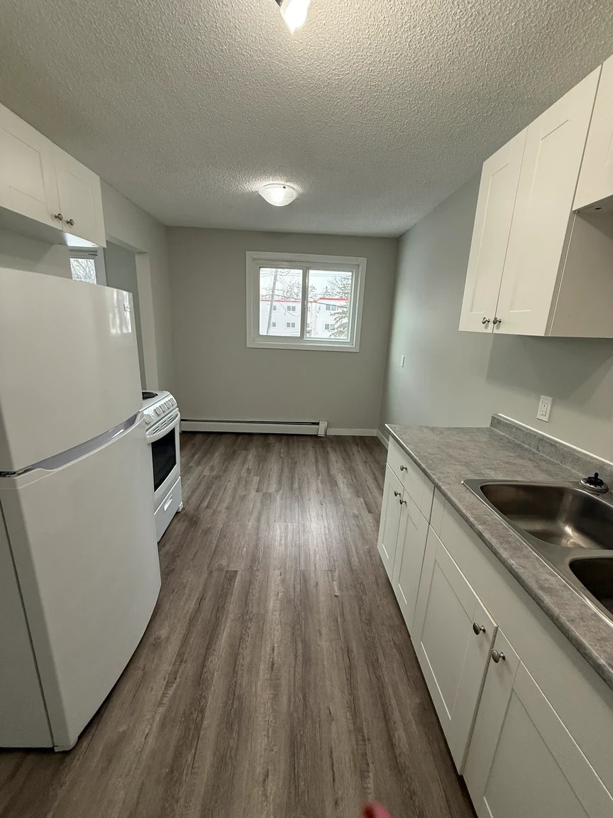 5-11832 88 Street, Edmonton, AB, T5B 3R8 - 62