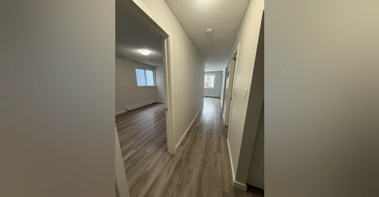 5-11832 88 Street, Edmonton, AB, T5B 3R8 - 57
